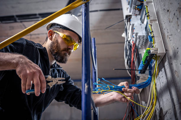 Best Emergency Electrician Near Me  in Bronson, FL